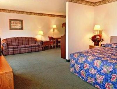 фото отеля Super 8 Portsmouth