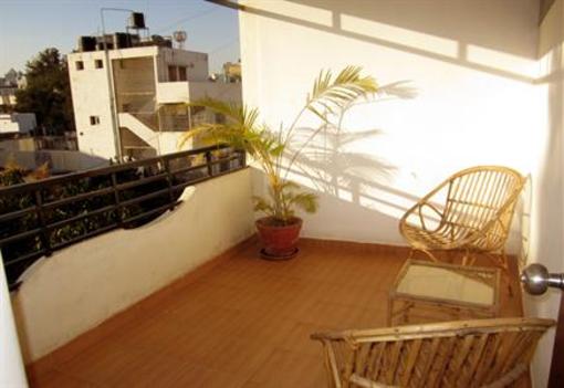 фото отеля Richmond Suites Bangalore