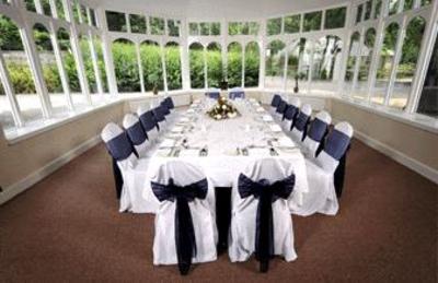 фото отеля Kingswood Hotel