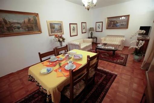 фото отеля B&B Casale Le Rose