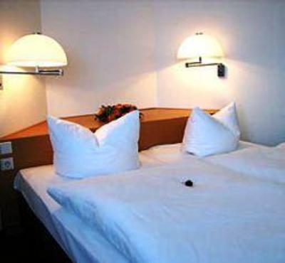 фото отеля Edison Hotel Kuhlungsborn