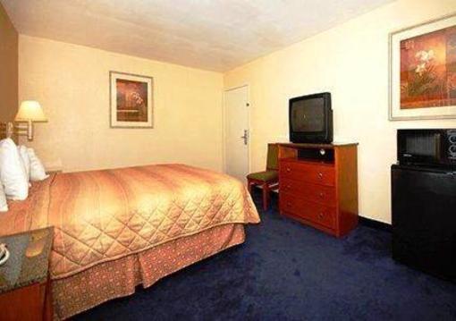 фото отеля Super 8 Motel El Cajon