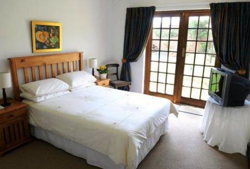 фото отеля Peter's Guesthouse Pretoria