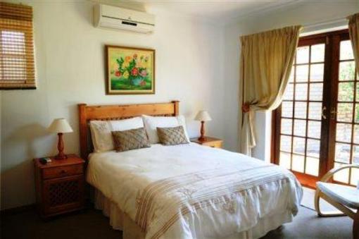 фото отеля Peter's Guesthouse Pretoria