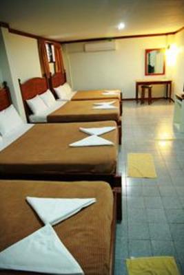 фото отеля Pimpimarn Beach Hotel