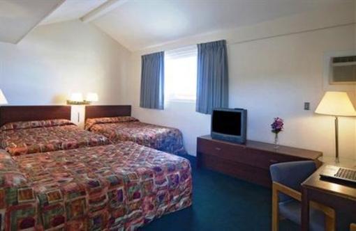 фото отеля Americas Best Value Inn Dodge City