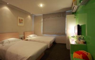 фото отеля KUMA Theme Hotel