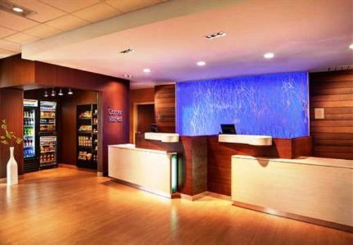 фото отеля Fairfield Inn & Suites Hutchinson