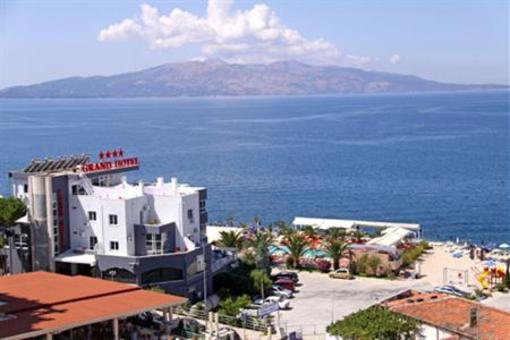 фото отеля Grand Hotel Saranda