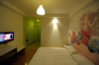 фото отеля ACG Life Theme Hotel Hangzhou Yunhe Square