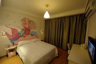 фото отеля ACG Life Theme Hotel Hangzhou Yunhe Square