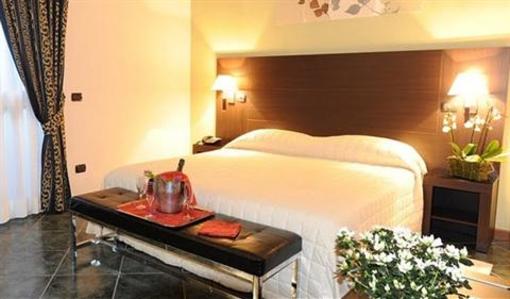 фото отеля Palacavicchi Hotel