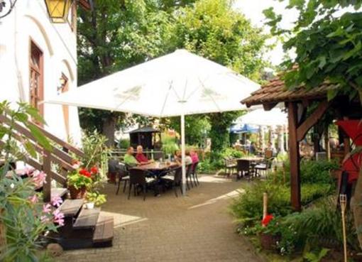 фото отеля Gasthof Zur Krone Bad Konig