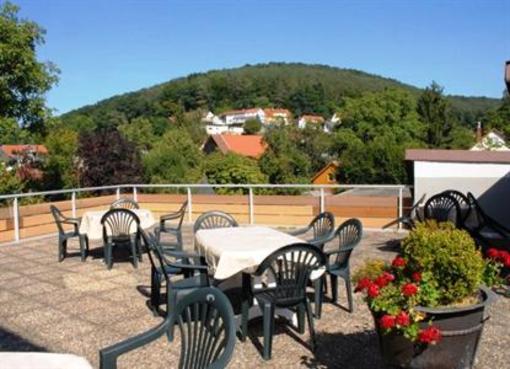 фото отеля Gasthof Zur Krone Bad Konig