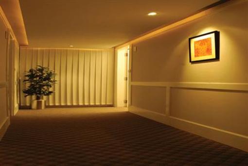 фото отеля Hotel Skylon