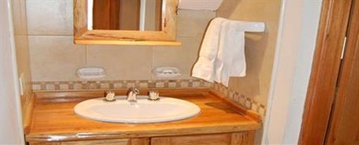 фото отеля Apart Hotel El Viejo Cipres San Carlos de Bariloche