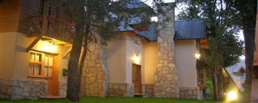 фото отеля Apart Hotel El Viejo Cipres San Carlos de Bariloche