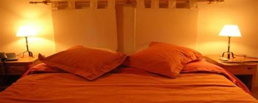 фото отеля Apart Hotel El Viejo Cipres San Carlos de Bariloche
