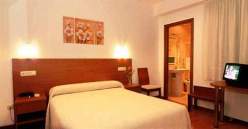 фото отеля Residencia Fornos