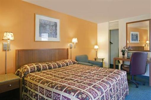 фото отеля Americas Best Value Inn Livermore