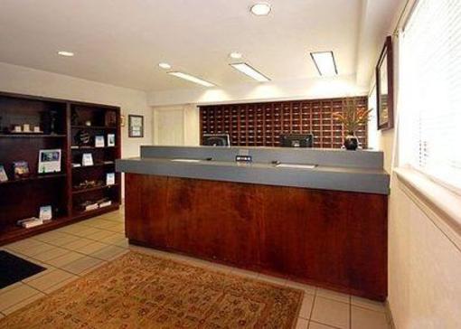 фото отеля Suburban Extended Stay Hotel East Louisville (Kentucky)