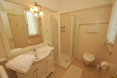 фото отеля Residence Terry Apartments Tremosine