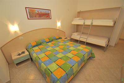 фото отеля Residence Terry Apartments Tremosine