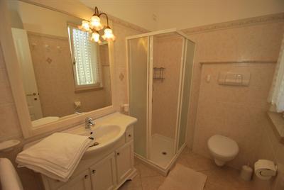 фото отеля Residence Terry Apartments Tremosine