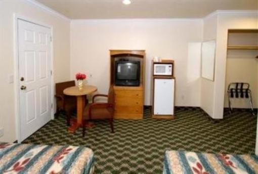 фото отеля Seaside Inn Monterey (California)