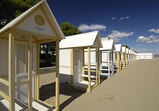 фото отеля Hotel Ambra Lignano Sabbiadoro