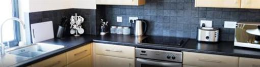 фото отеля Bliss Apartments Swindon