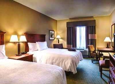 фото отеля Hampton Inn and Suites Salem