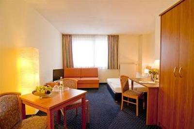 фото отеля Achat Hotel Stuttgart