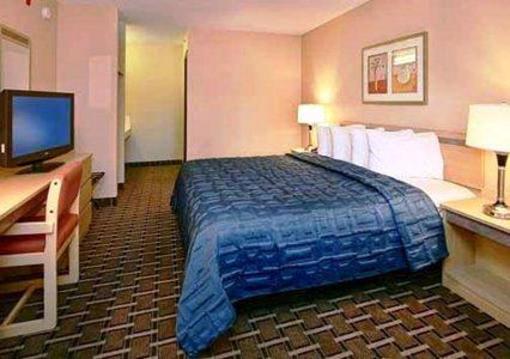 фото отеля Quality Inn & Suites Knoxville