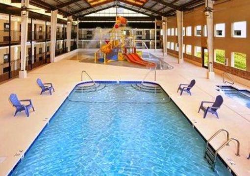 фото отеля Quality Inn & Suites Knoxville