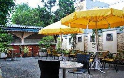 фото отеля Serena Hotel Bandung