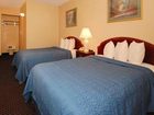 фото отеля Quality Inn & Suites Waterloo (Iowa)
