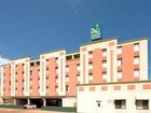 фото отеля Quality Inn & Suites Waterloo (Iowa)