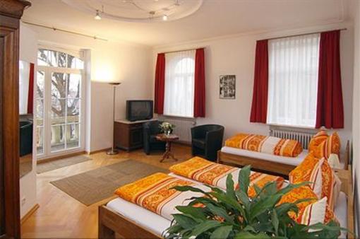 фото отеля Villa Von Soden Friedrichshafen