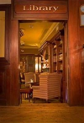 фото отеля Cahir House Hotel