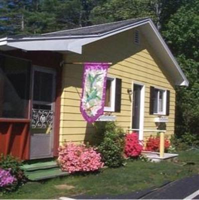 фото отеля Lake Winnipesaukee Motel