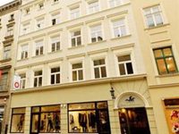 Szczepanska 3 Apartmenthouse