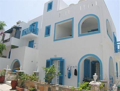 фото отеля Mikes Studios Naxos