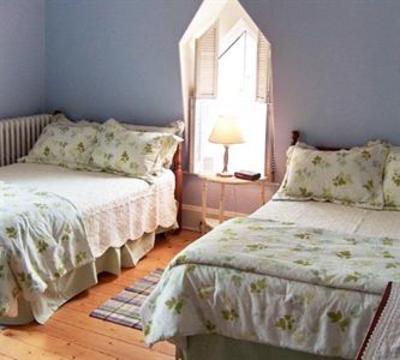фото отеля Bluenose Lodge
