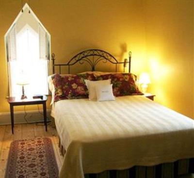 фото отеля Bluenose Lodge