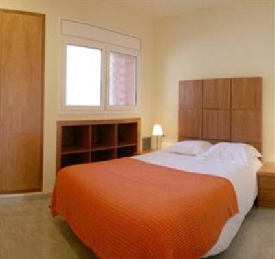 фото отеля Girona Apartments