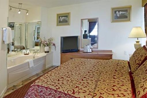 фото отеля Americas Best Value Inn & Suites - Chincoteague Island
