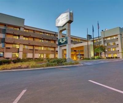 фото отеля AmericInn Hotel & Suites Omaha