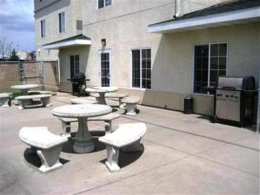 фото отеля Grandstay Residential Suites Hotel - Sheboygan