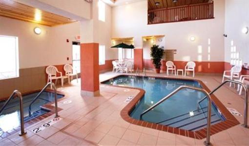 фото отеля Grandstay Residential Suites Hotel - Sheboygan